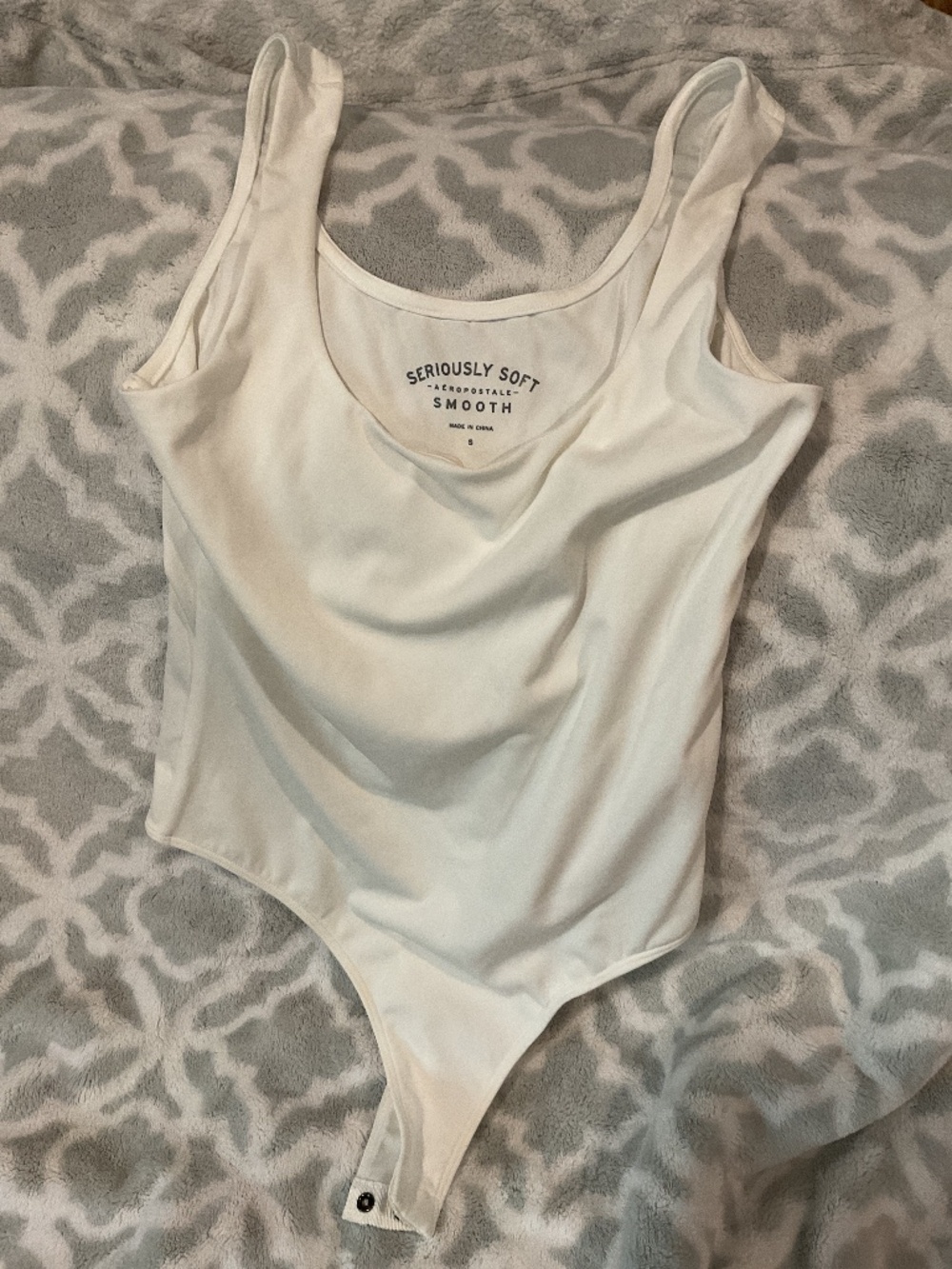 Aeropostale seriously Smooth soft white tank there bodysuit